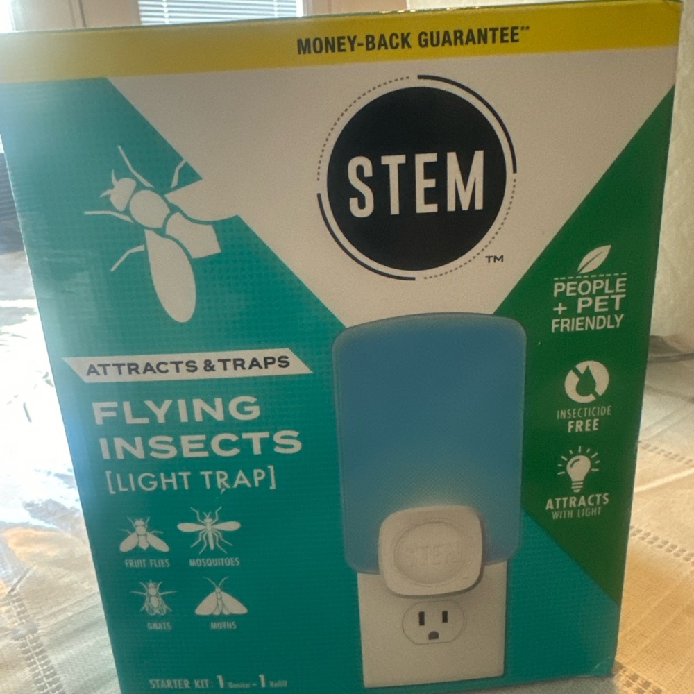 STEM Attracts & Straps.